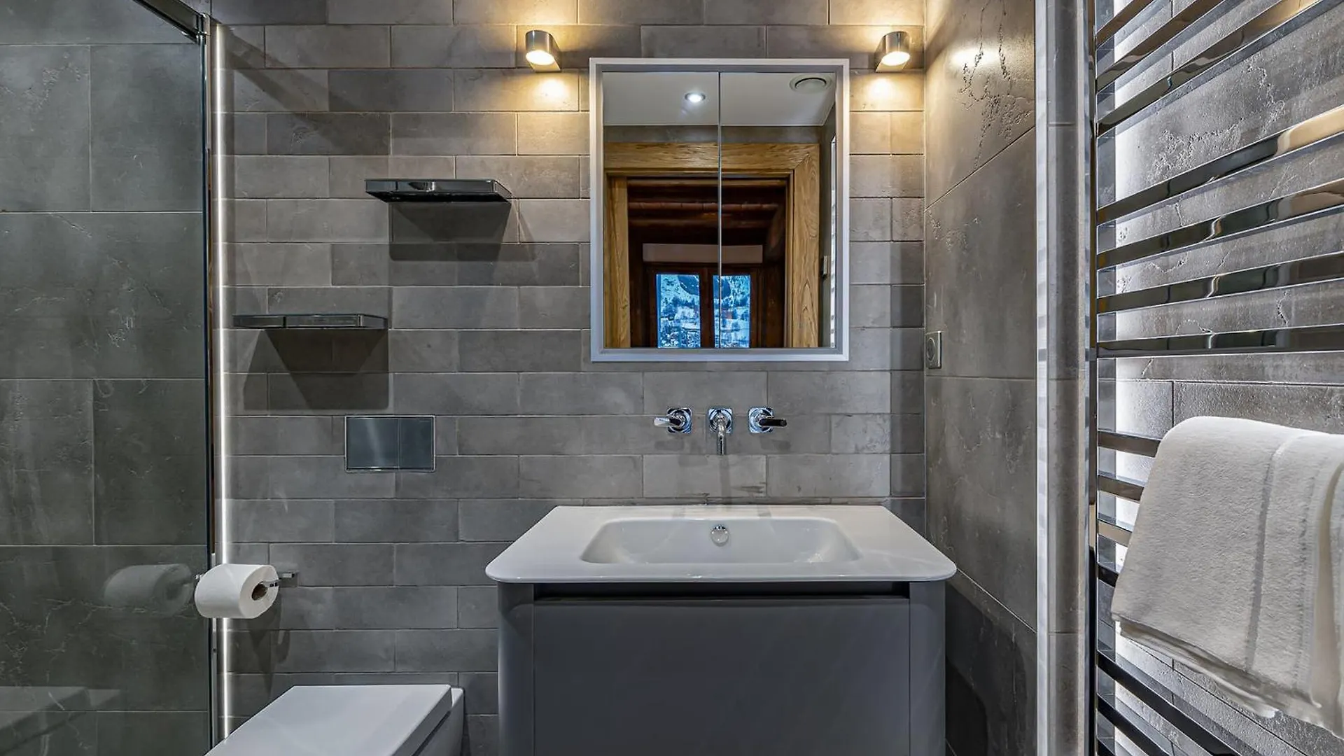 Chalet Avec Jacuzzi, Sauna, 6 Chambres A Saint-Martin-De-Belleville - Fr-1-570-27 France