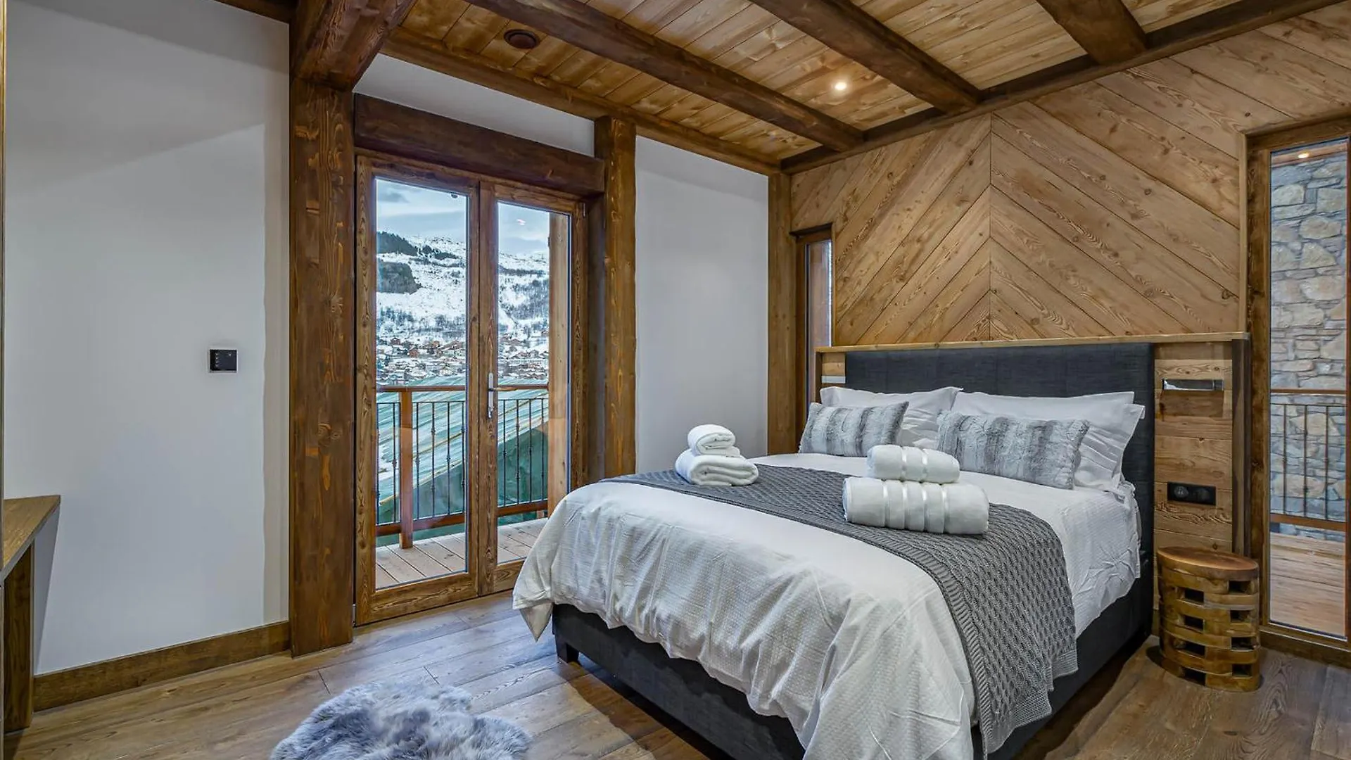 Chalet Avec Jacuzzi, Sauna, 6 Chambres A Saint-Martin-De-Belleville - Fr-1-570-27 France